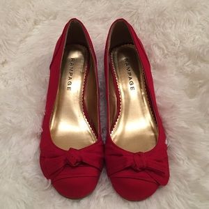 Rampage Red Wedge/Flats ❤️